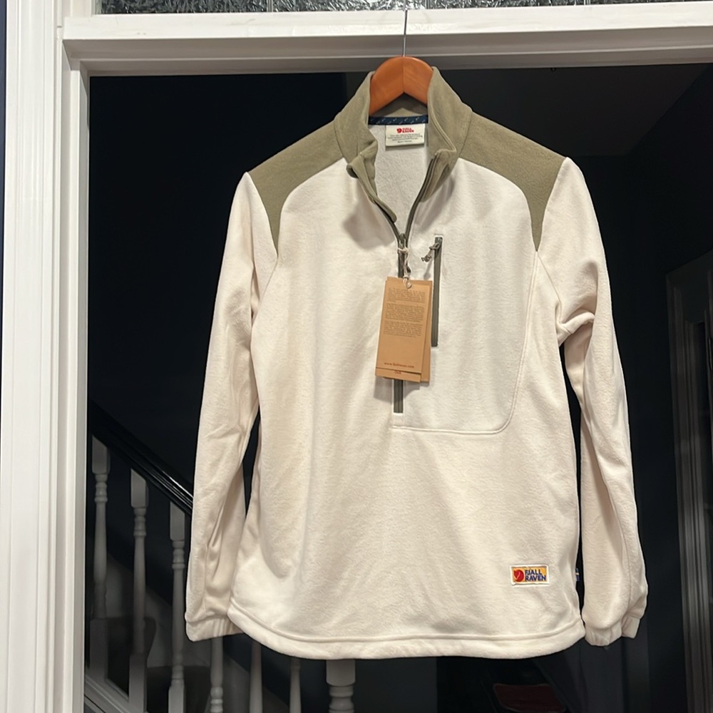 NWT! Fjallraven Women's Vardag Lite Fleece Sweater!